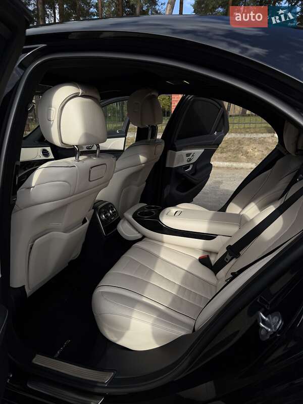 Седан Mercedes-Benz S-Class 2020 в Львові