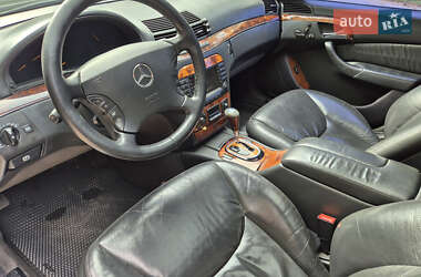 Седан Mercedes-Benz S-Class 2004 в 