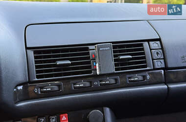 Седан Mercedes-Benz S-Class 1997 в  фото 61 Седан Mercedes-Benz S-Class 1997 в