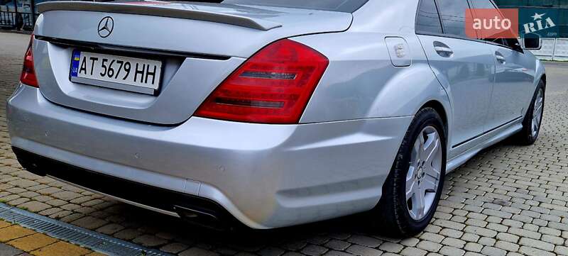Седан Mercedes-Benz S-Class 2006 в Надвірній