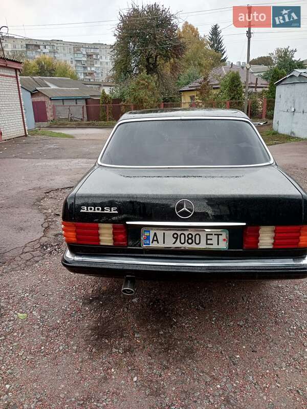 Седан Mercedes-Benz S-Class 1982 в Переяславі