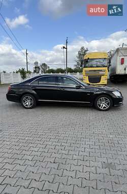 Седан Mercedes-Benz S-Class 2008 в 