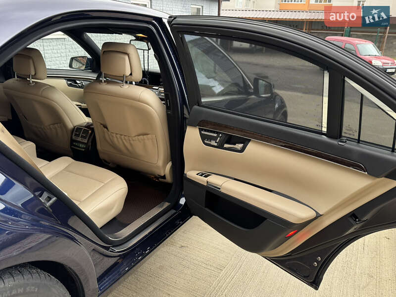 Седан Mercedes-Benz S-Class 2012 в Белой Церкви