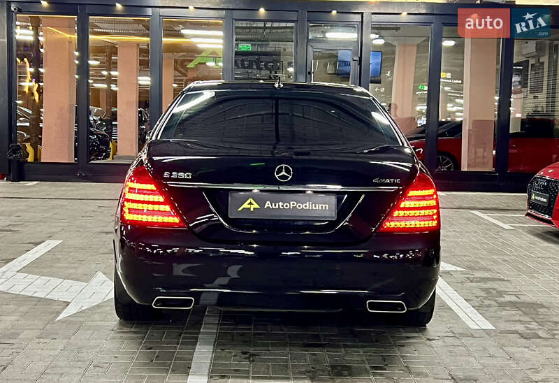 Седан Mercedes-Benz S-Class 2012 в Киеве