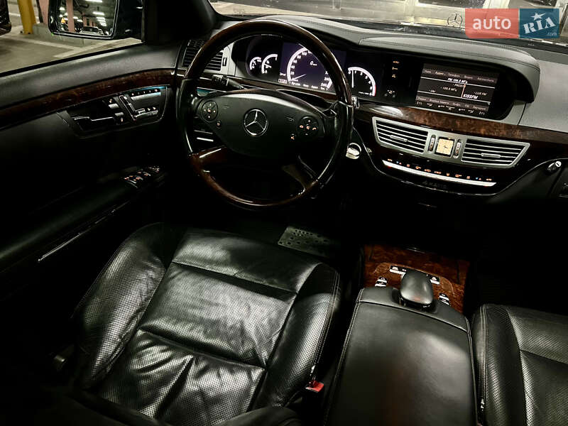 Седан Mercedes-Benz S-Class 2012 в Киеве