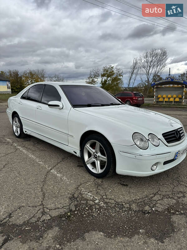 Седан Mercedes-Benz S-Class 1998 в Черновцах