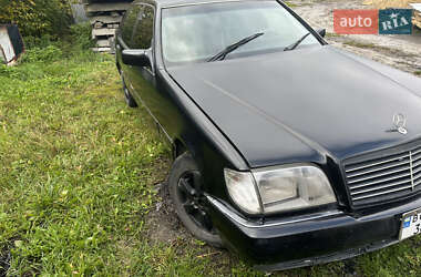 Седан Mercedes-Benz S-Class 1993 в Львові