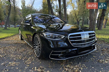 Седан Mercedes-Benz S-Class 2021 в 