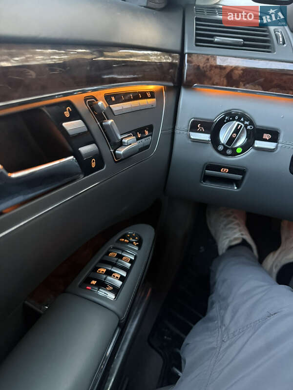 Седан Mercedes-Benz S-Class 2007 в Івано-Франківську фото 32 Седан Mercedes-Benz S-Class 2007 в Івано-Франківську