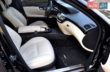 Седан Mercedes-Benz S-Class 2006 в 