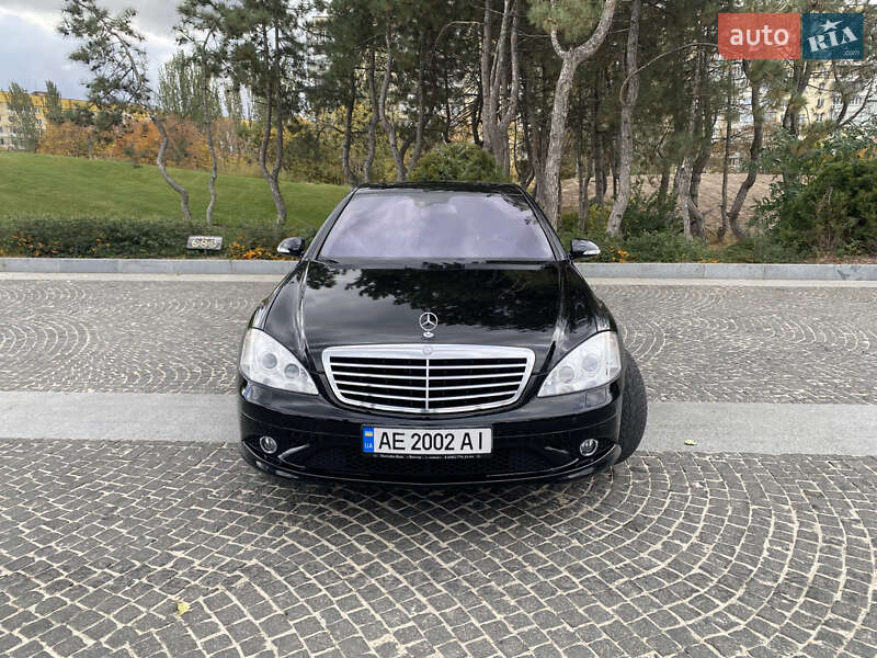 Седан Mercedes-Benz S-Class 2007 в Днепре
