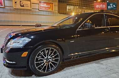 Седан Mercedes-Benz S-Class 2012 в 