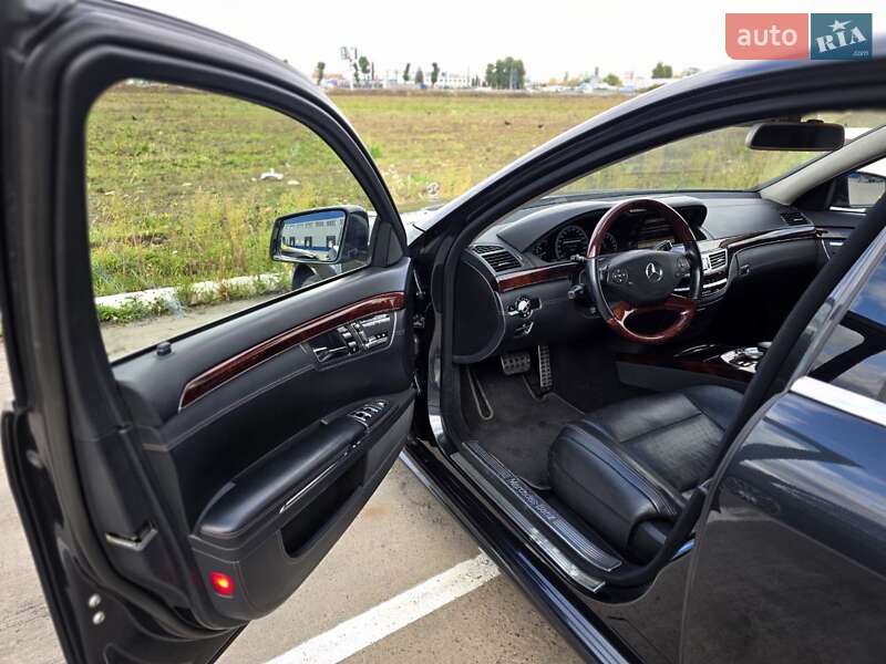 Седан Mercedes-Benz S-Class 2010 в Киеве