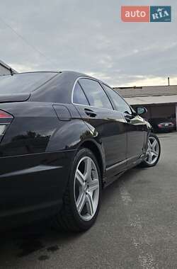 Седан Mercedes-Benz S-Class 2008 в 