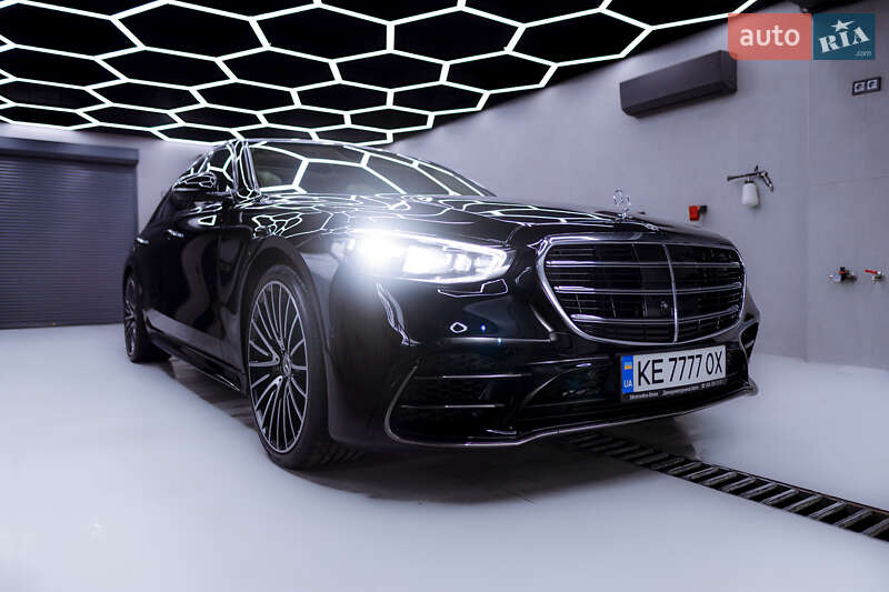 Седан Mercedes-Benz S-Class 2023 в Днепре