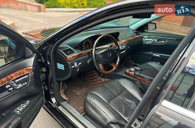 Седан Mercedes-Benz S-Class 2006 в 
