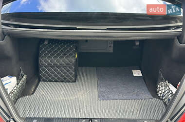 Седан Mercedes-Benz S-Class 2005 в  фото 36 Седан Mercedes-Benz S-Class 2005 в