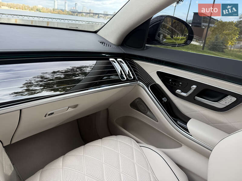 Седан Mercedes-Benz S-Class 2025 в Киеве
