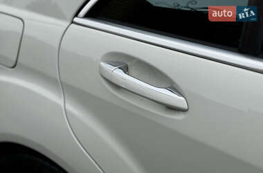 Седан Mercedes-Benz S-Class 2008 в 
