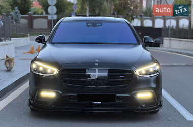 Седан Mercedes-Benz S-Class 2022 в 