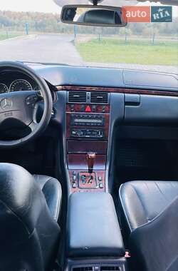 Седан Mercedes-Benz S-Class 2000 в 