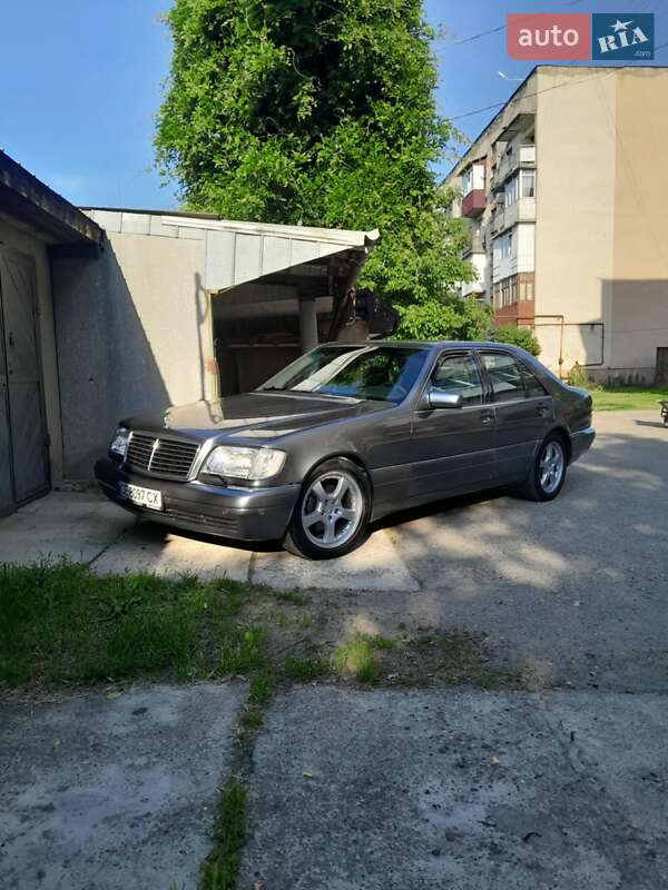 Mercedes-Benz S-Class 1997 Mercedes-Benz S-Class 1997