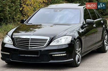 Седан Mercedes-Benz S-Class 2012 в 