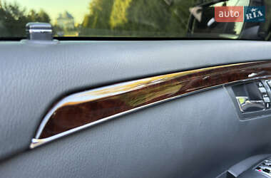 Седан Mercedes-Benz S-Class 2012 в 