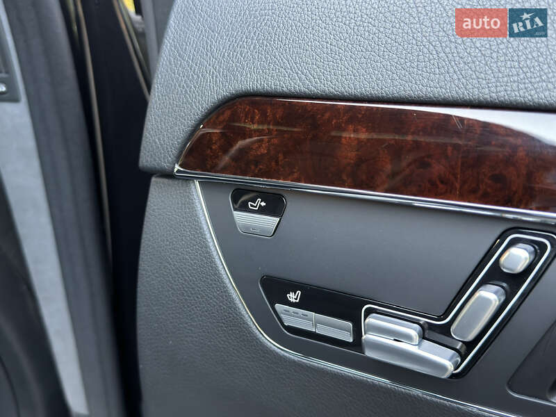 Седан Mercedes-Benz S-Class 2012 в Ровно
