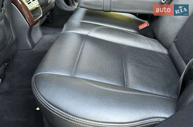 Седан Mercedes-Benz S-Class 2012 в 