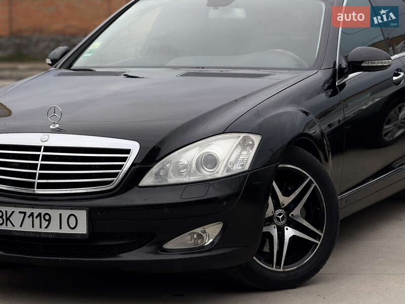 Седан Mercedes-Benz S-Class 2008 в Бердичеве