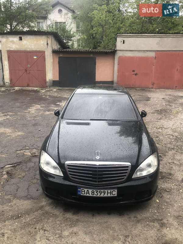 Седан Mercedes-Benz S-Class 2007 в Кам'янському