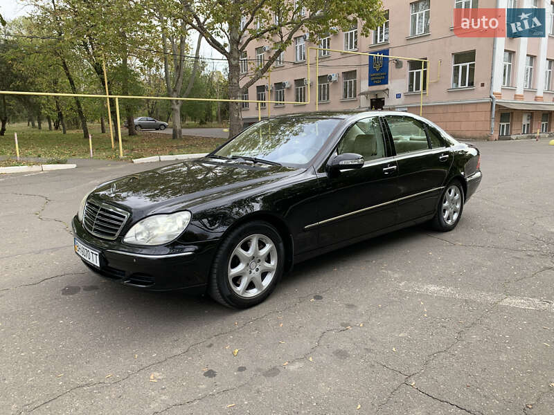 Седан Mercedes-Benz S-Class 2004 в Одессе