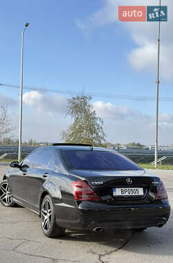 Седан Mercedes-Benz S-Class 2007 в 