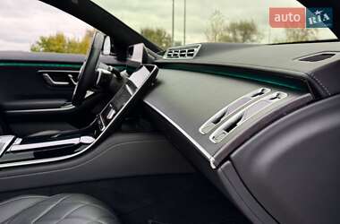 Седан Mercedes-Benz S-Class 2020 в  фото 36 Седан Mercedes-Benz S-Class 2020 в