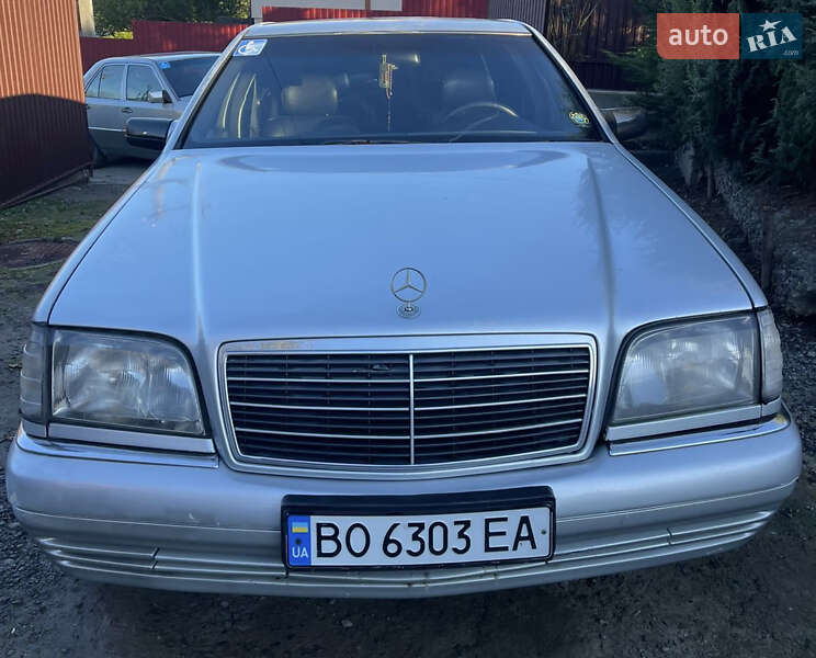 Mercedes-Benz S-Class 1995