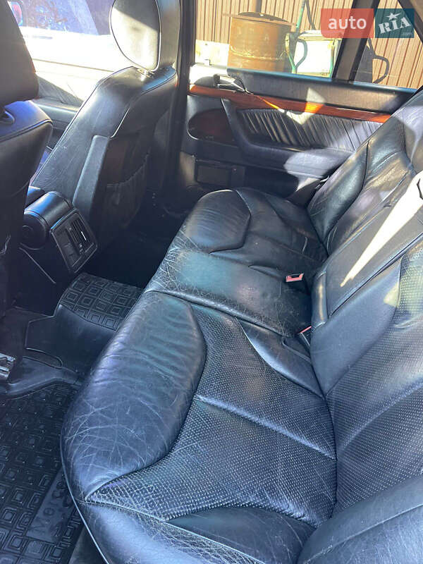 Седан Mercedes-Benz S-Class 1995 в Львові