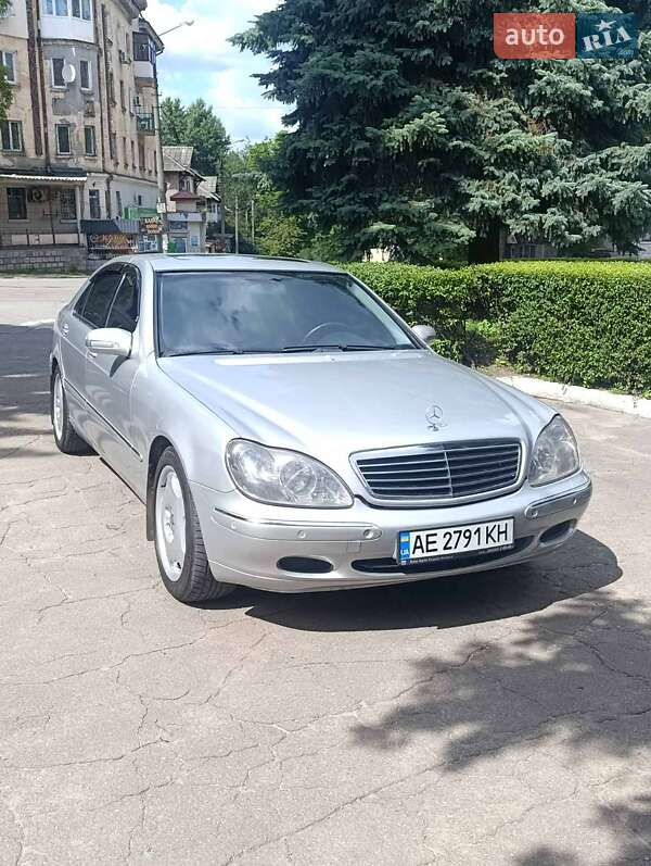 Седан Mercedes-Benz S-Class 2001 в Каменском фото 3 Седан Mercedes-Benz S-Class 2001 в Каменском