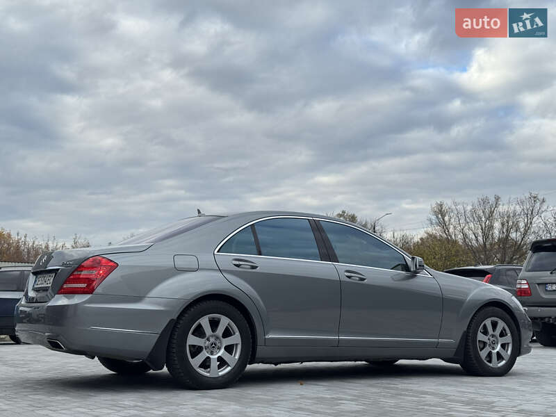 Седан Mercedes-Benz S-Class 2010 в Чернівцях фото 7 Седан Mercedes-Benz S-Class 2010 в Чернівцях