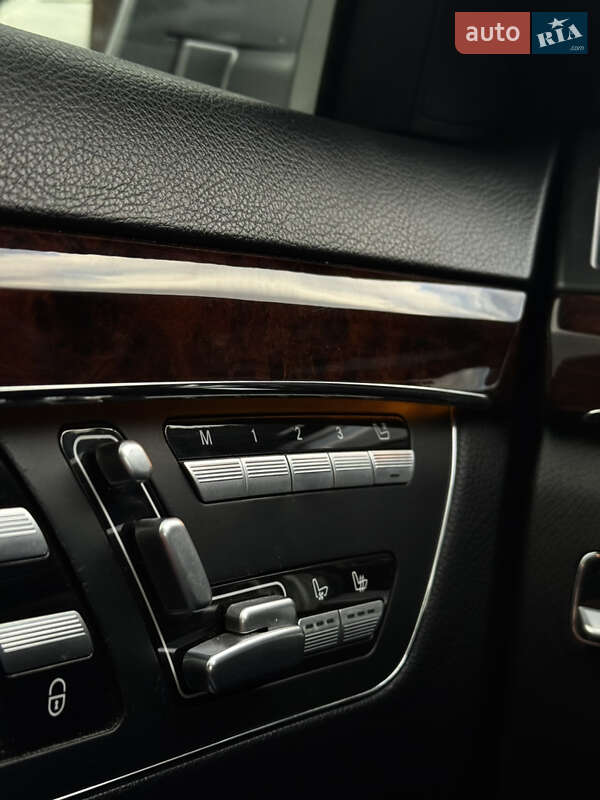 Седан Mercedes-Benz S-Class 2010 в Чернівцях фото 31 Седан Mercedes-Benz S-Class 2010 в Чернівцях
