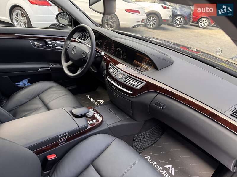 Седан Mercedes-Benz S-Class 2006 в Одессе