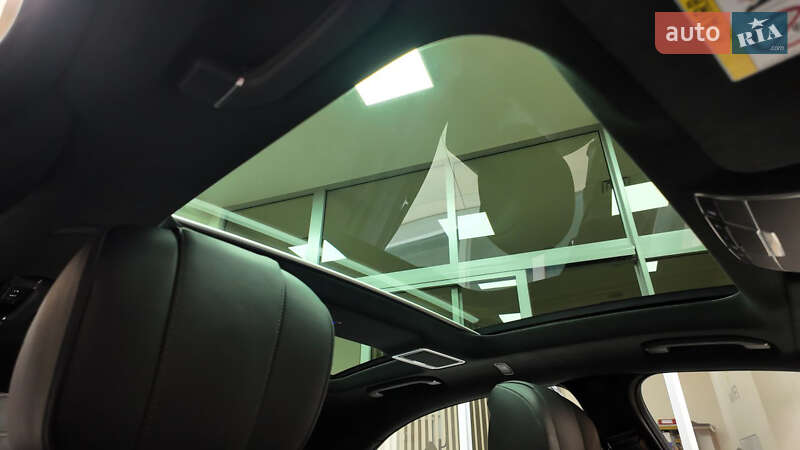 Седан Mercedes-Benz S-Class 2015 в Львове