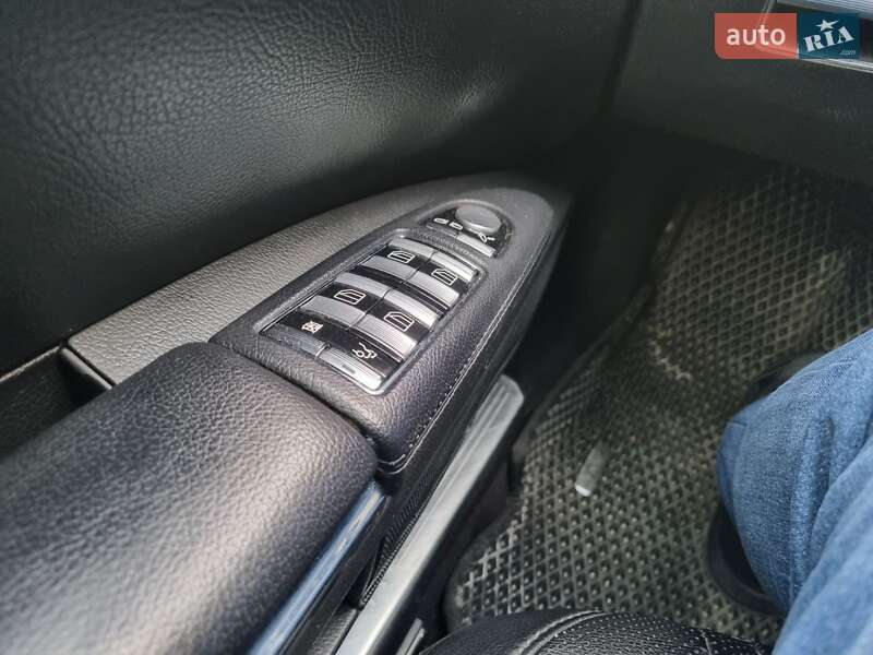 Седан Mercedes-Benz S-Class 2008 в Рівному фото 33 Седан Mercedes-Benz S-Class 2008 в Рівному