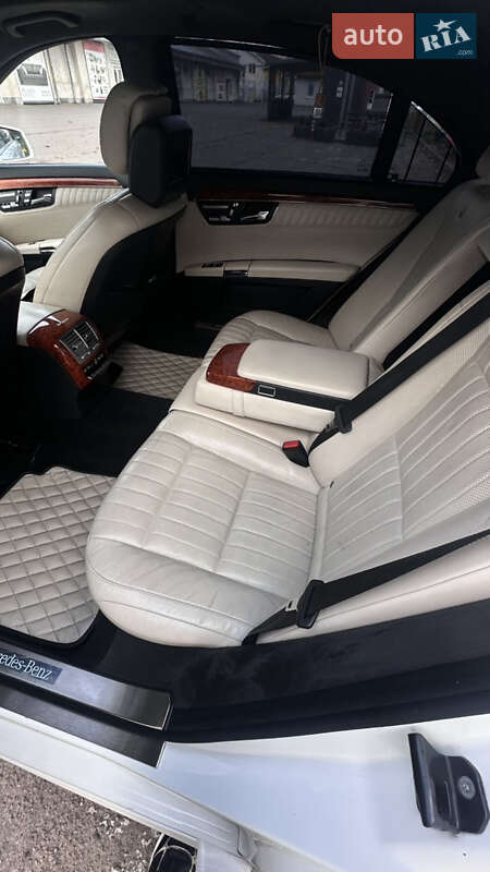 Седан Mercedes-Benz S-Class 2010 в Львове фото 36 Седан Mercedes-Benz S-Class 2010 в Львове