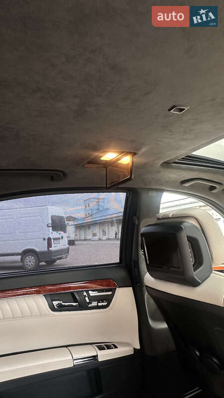Седан Mercedes-Benz S-Class 2010 в Львове фото 55 Седан Mercedes-Benz S-Class 2010 в Львове