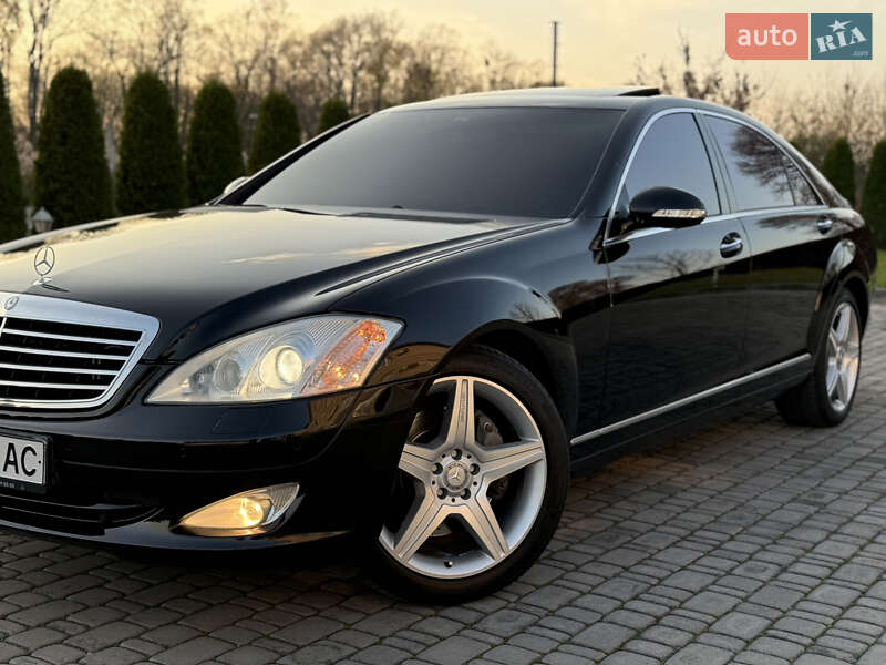 Седан Mercedes-Benz S-Class 2006 в Черновцах
