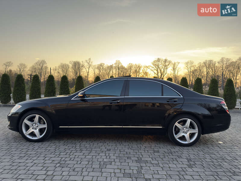 Седан Mercedes-Benz S-Class 2006 в Черновцах