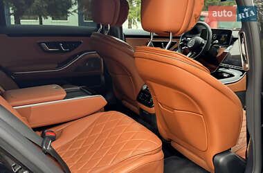 Седан Mercedes-Benz S-Class 2021 в  фото 41 Седан Mercedes-Benz S-Class 2021 в