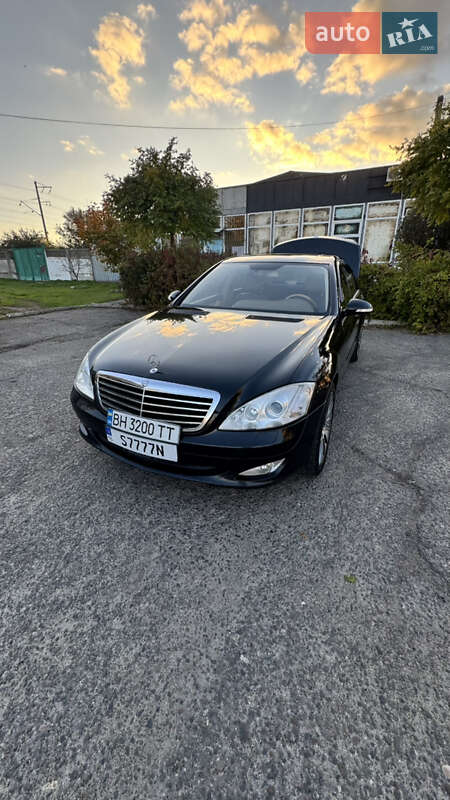 Седан Mercedes-Benz S-Class 2007 в Белгороде-Днестровском