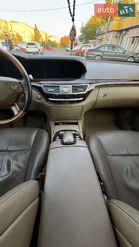Седан Mercedes-Benz S-Class 2007 в Белгороде-Днестровском